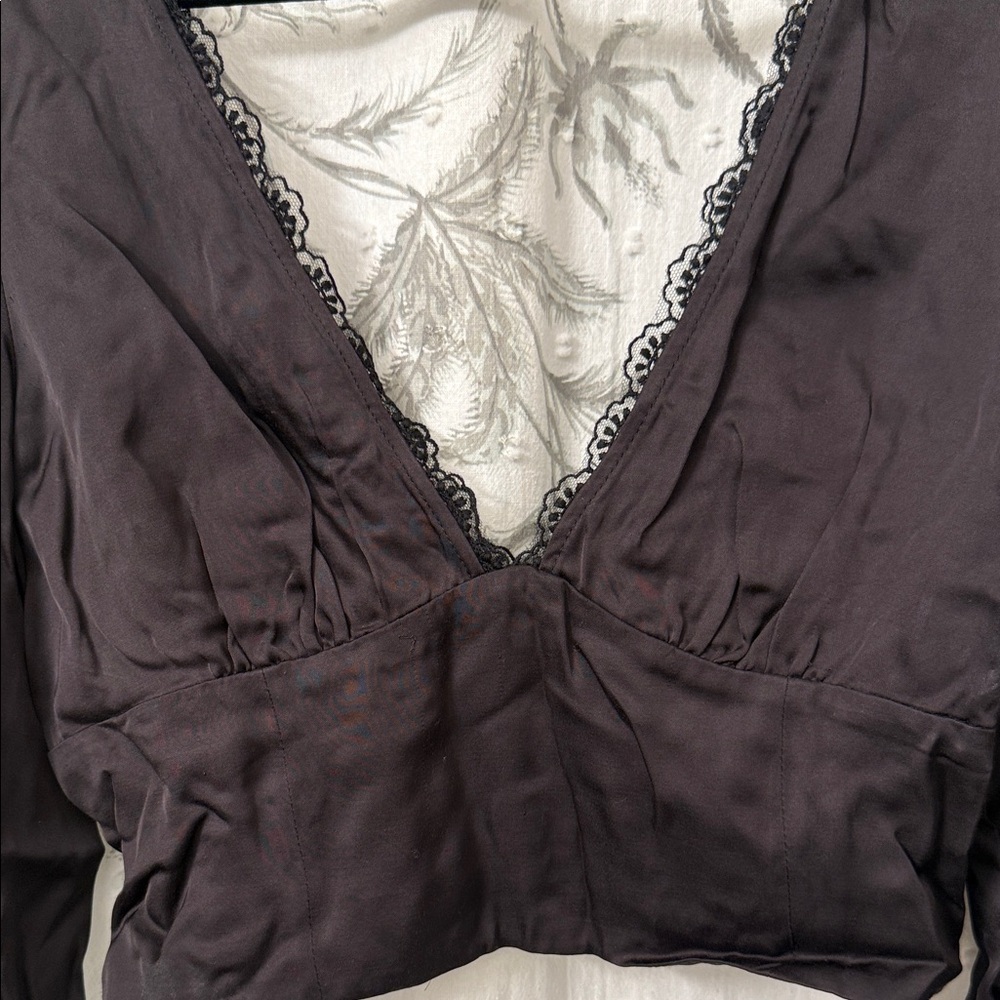 Zara Black V-Neck Lace Blouse - Picture 4 of 9